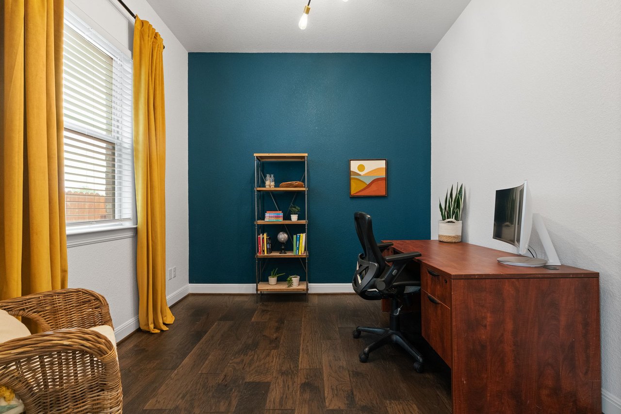 520 Peakside Circle