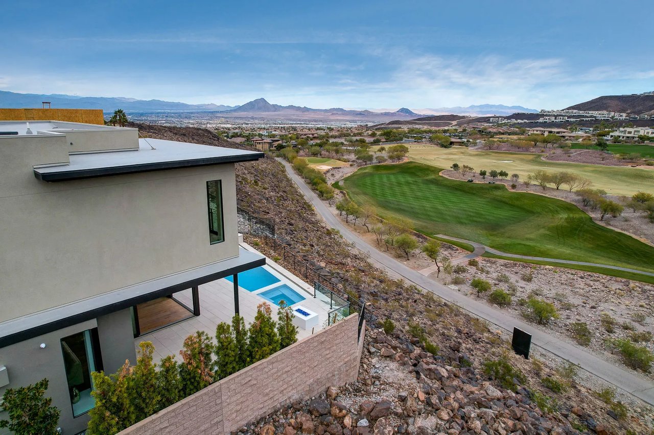 Modern Model Home for Sale in MacDonald Highlands