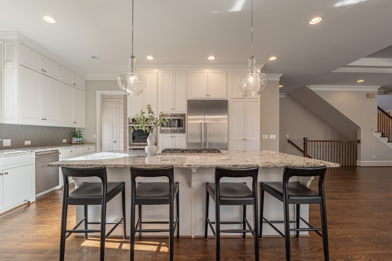 16845 Quayside Drive