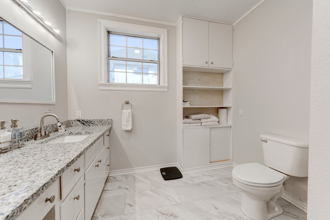 1303 Newfield Lane