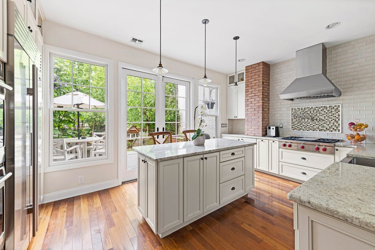 299 16th Street