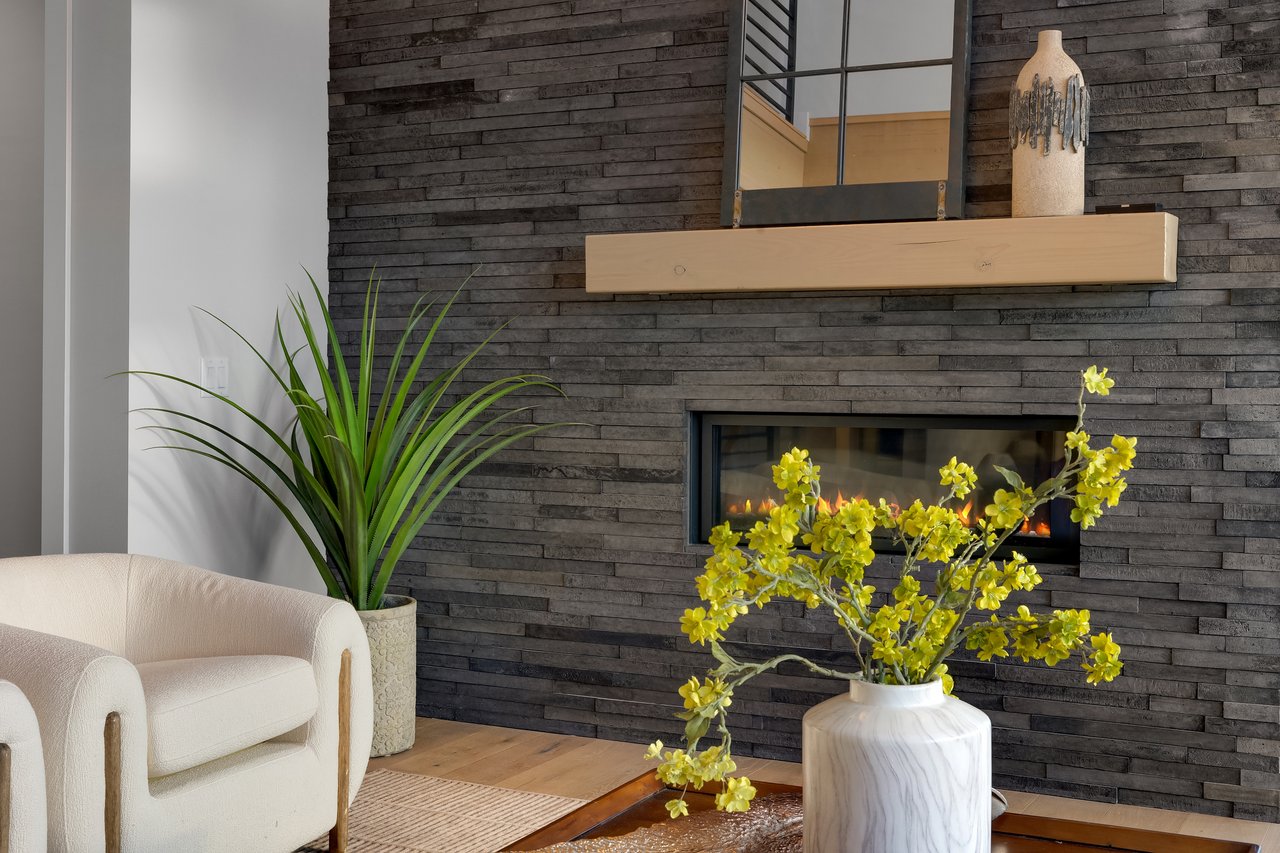 2241 Forest Ridge Drive