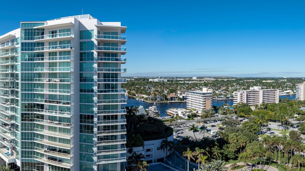 W Pompano Beach Hotel & Residences