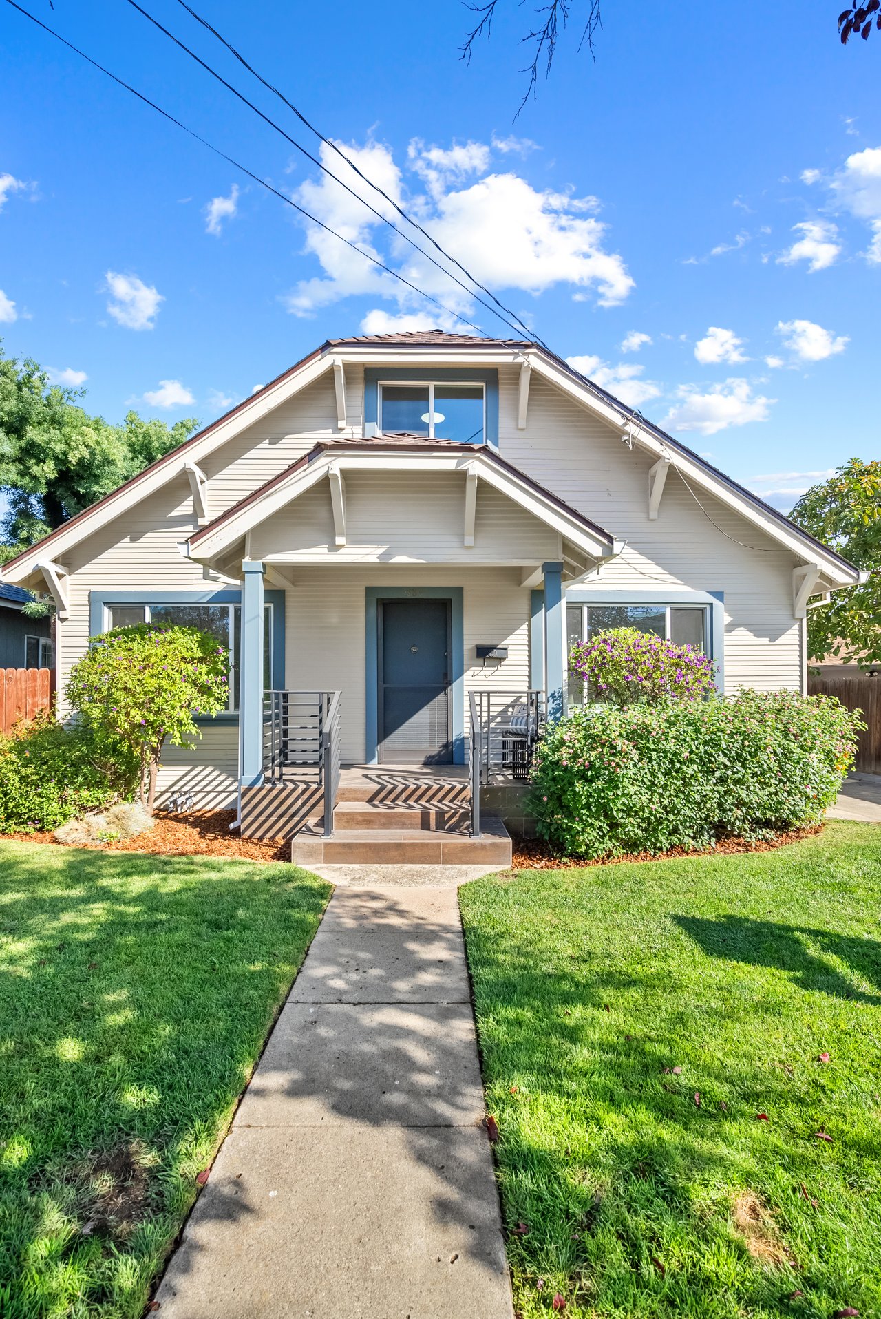 389 East Washington Avenue
