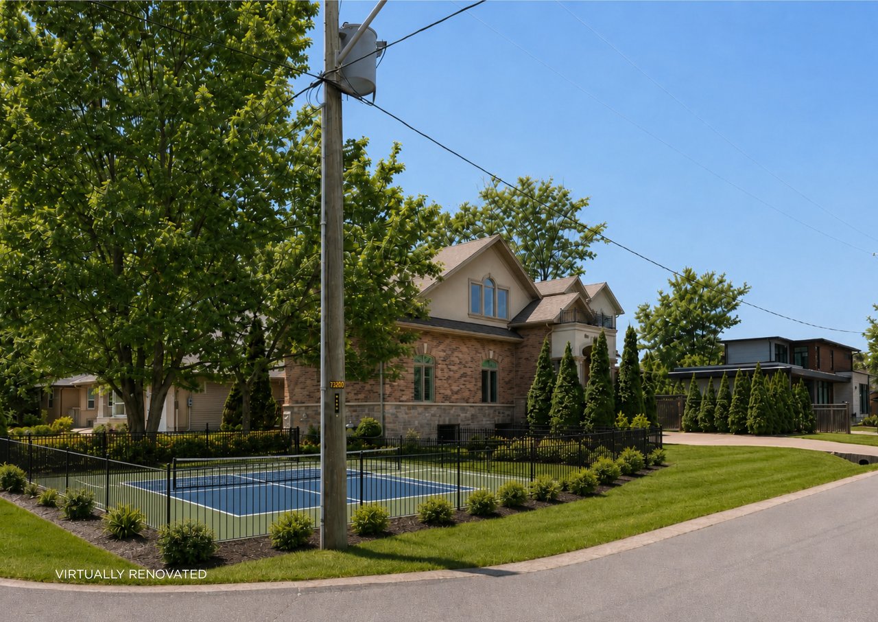 390 Seaton Drive, Oakville
