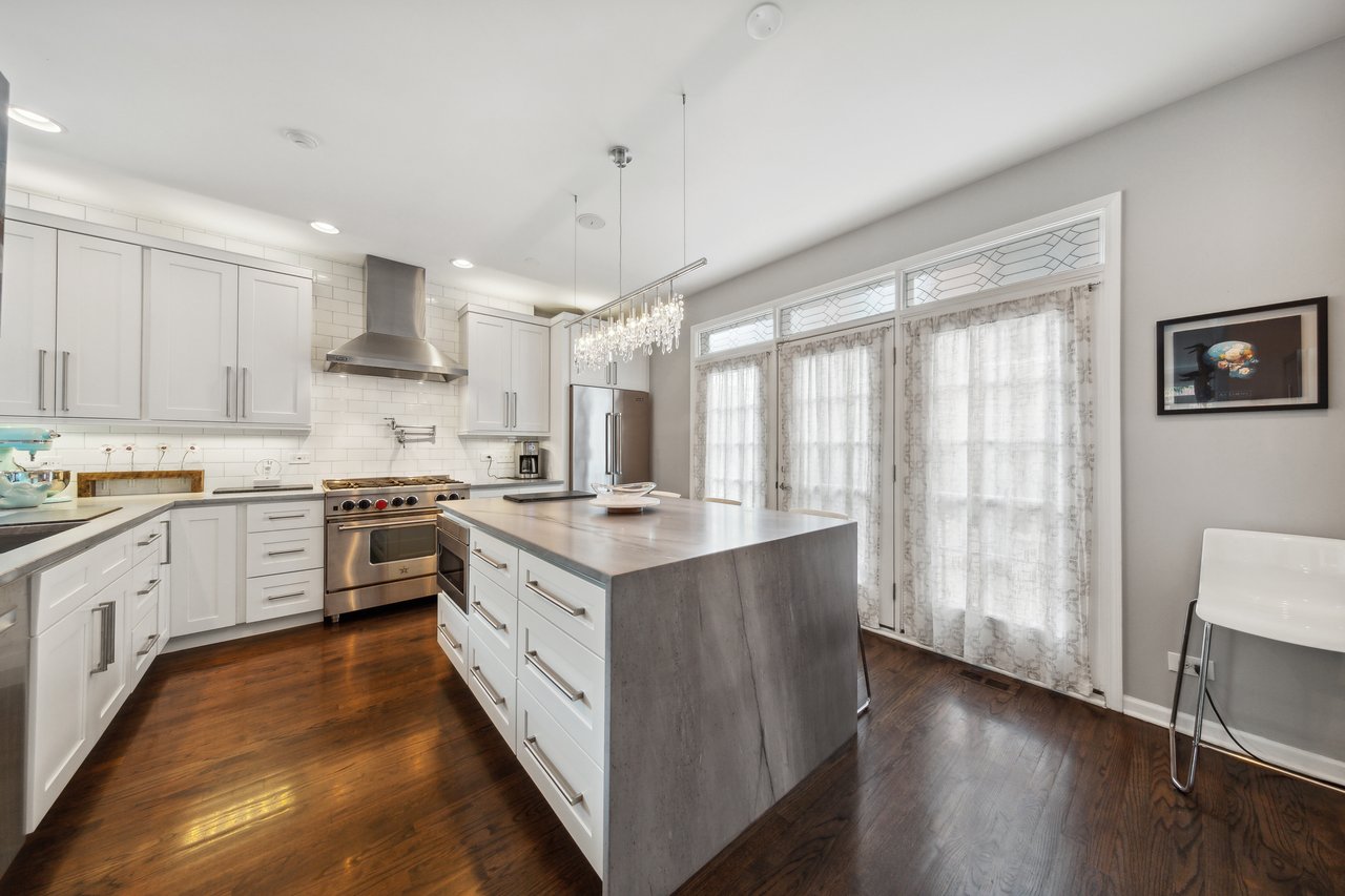210 W Scott St Unit K