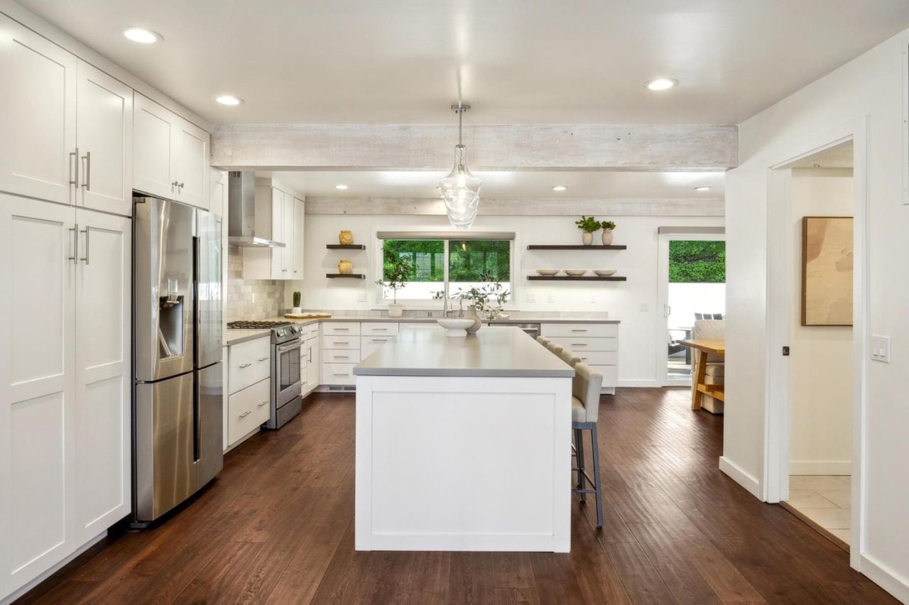 9668 Willow Court