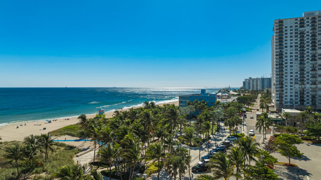 W Pompano Beach Hotel & Residences