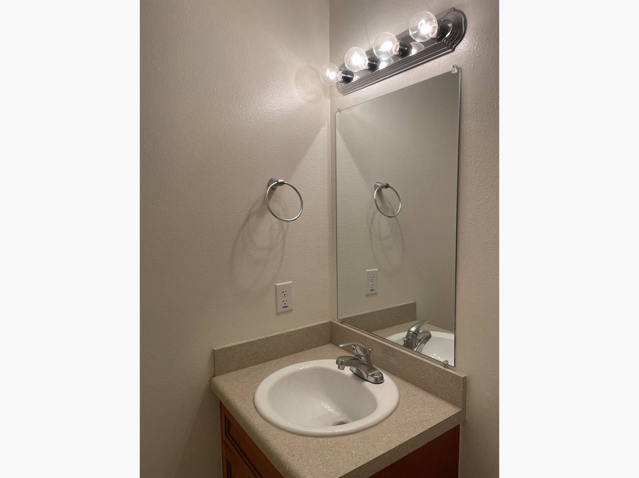 15 Prospect Ln