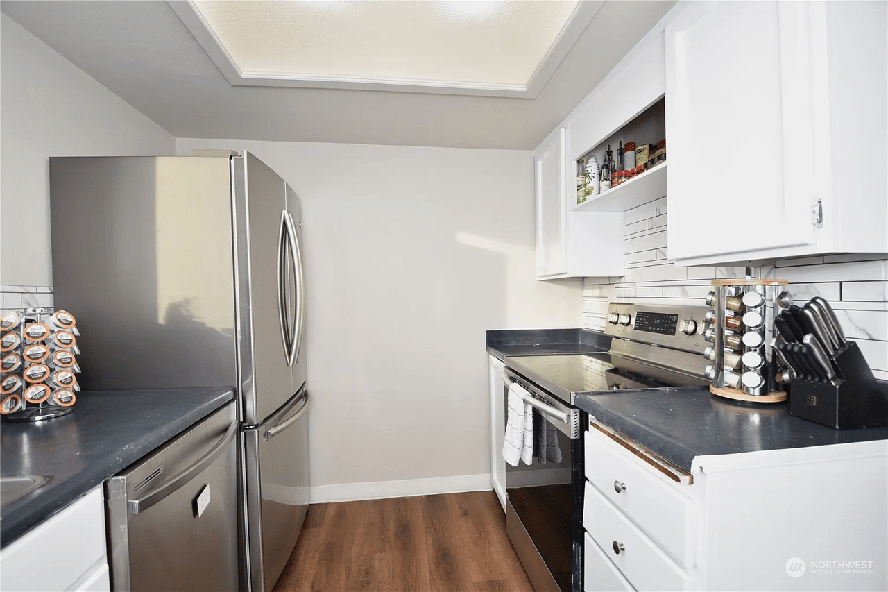 820 E Cady Road #G105