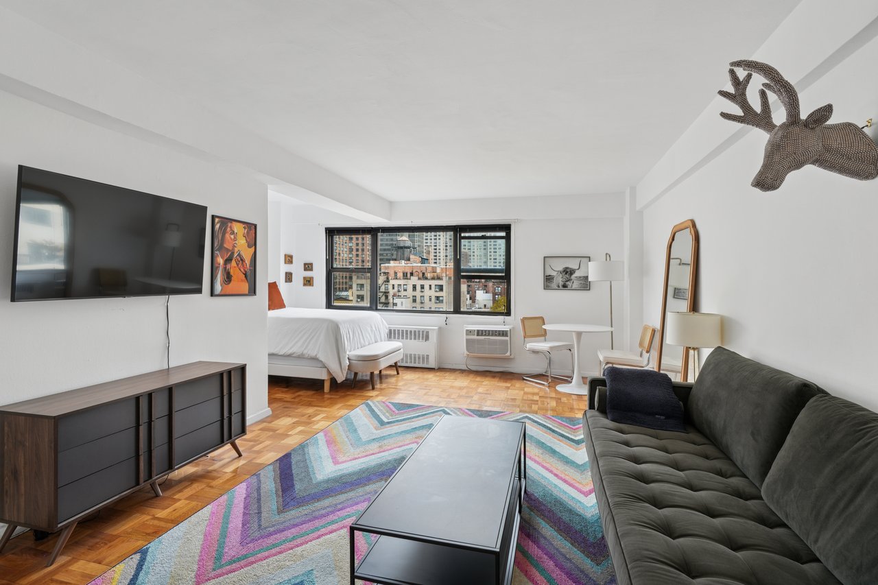 335 East 51st Street 10F