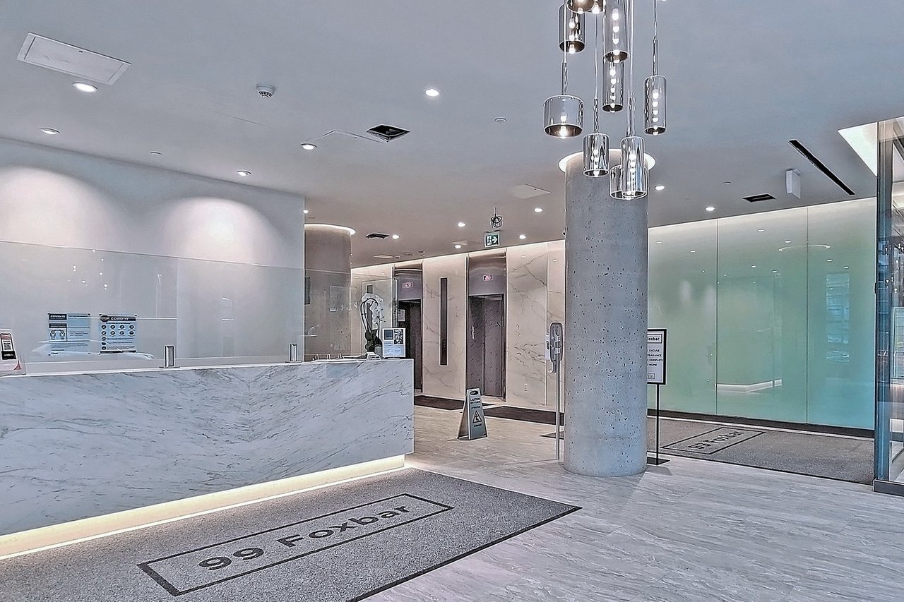 The Foxbar Suite 804