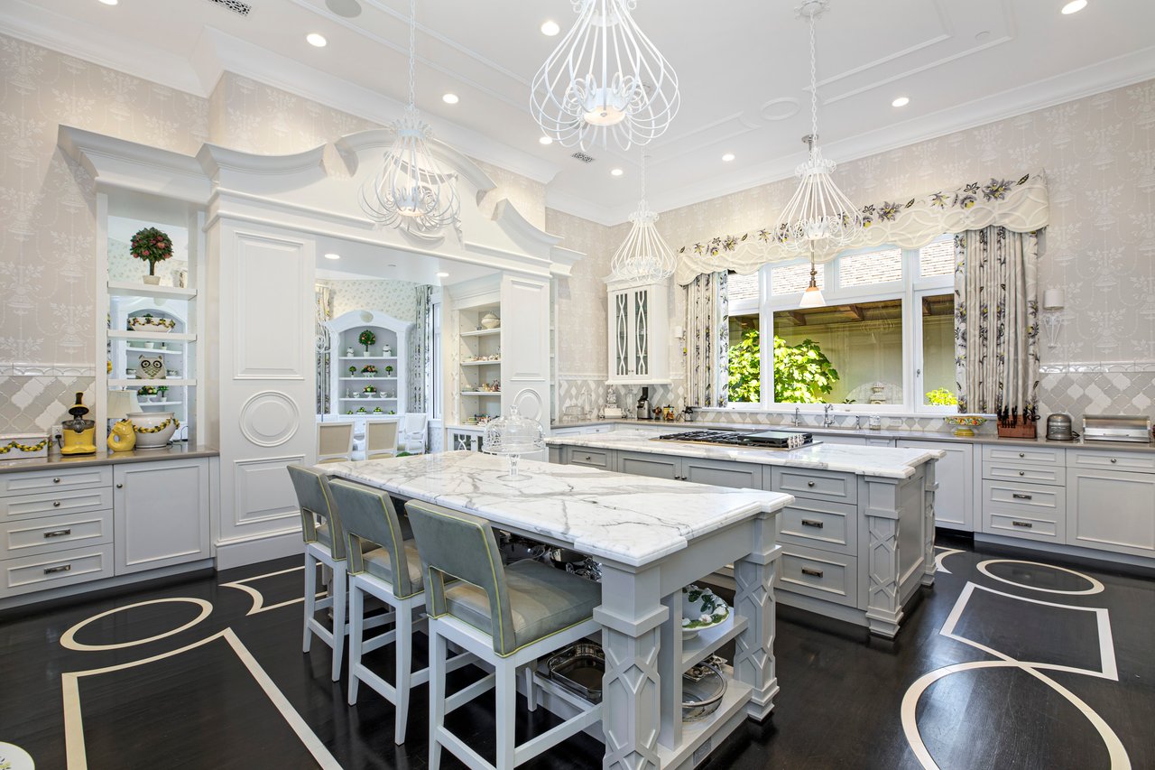 Mira Vista ~ Legacy Estate