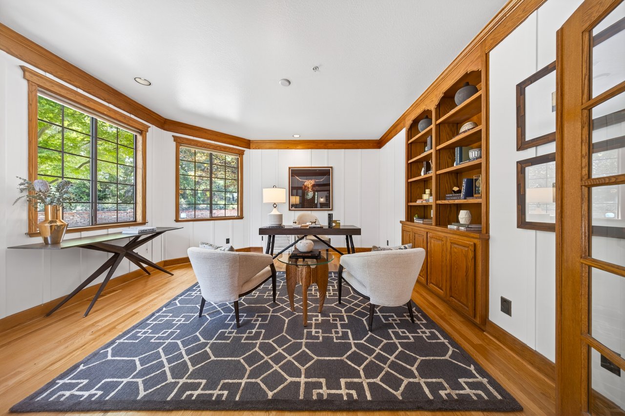 Expansive & Private Novato Estate