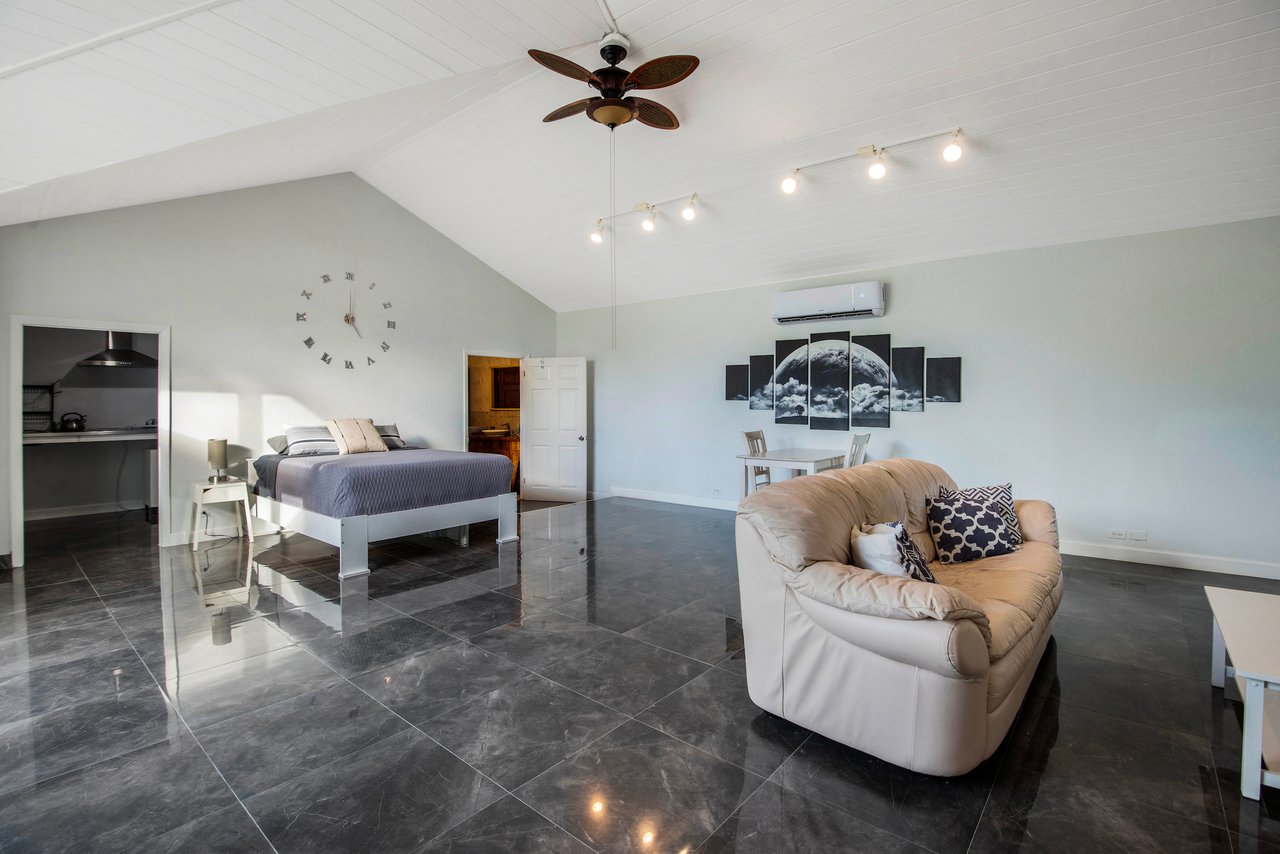 SUGAR PLUM, CORAL HARBOUR