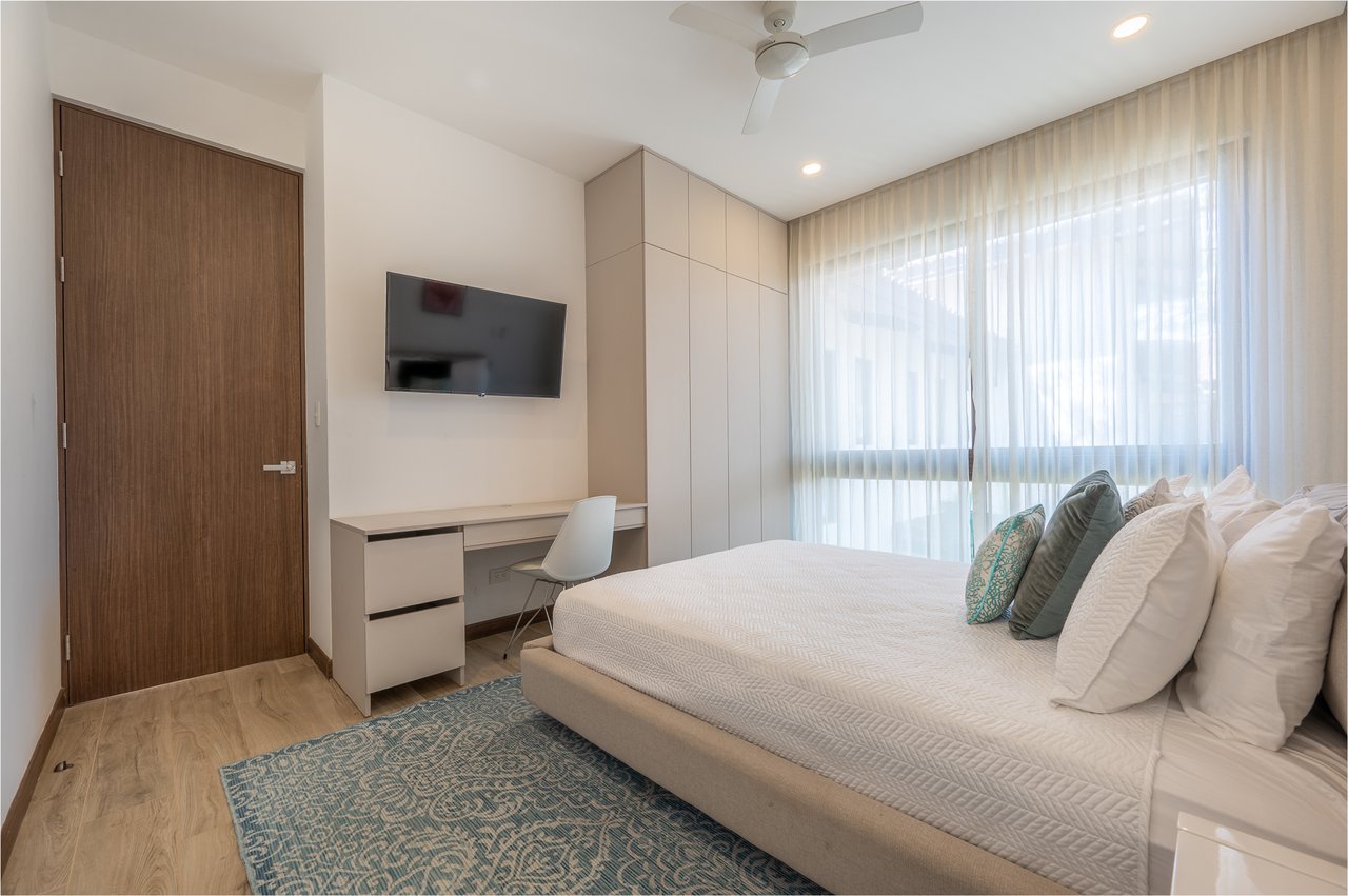 Malinches 27 A/B | Turnkey 6-Bedroom Duplex Investment in Hacienda Pinilla