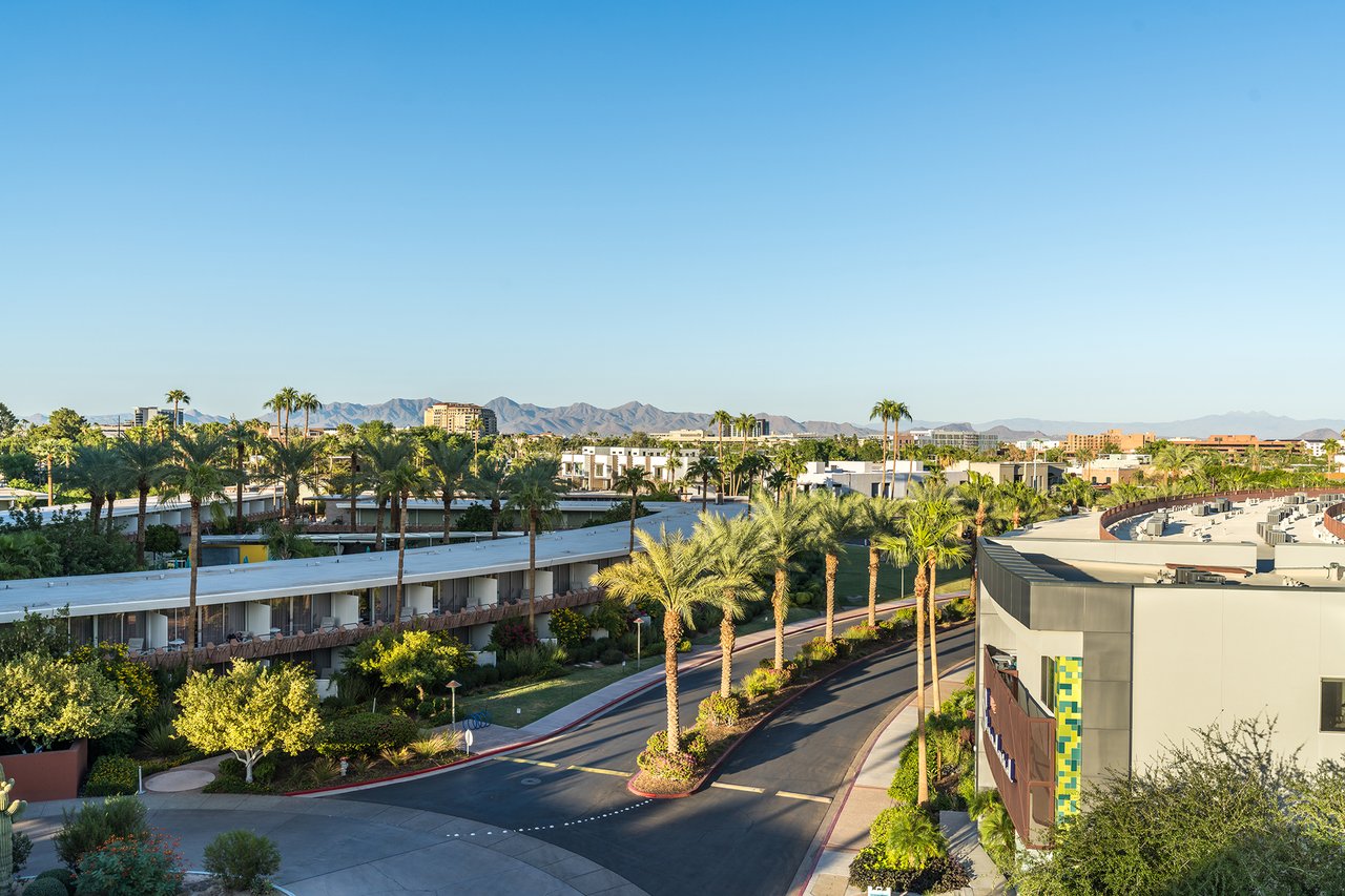 6803 E MAIN Street, 5511