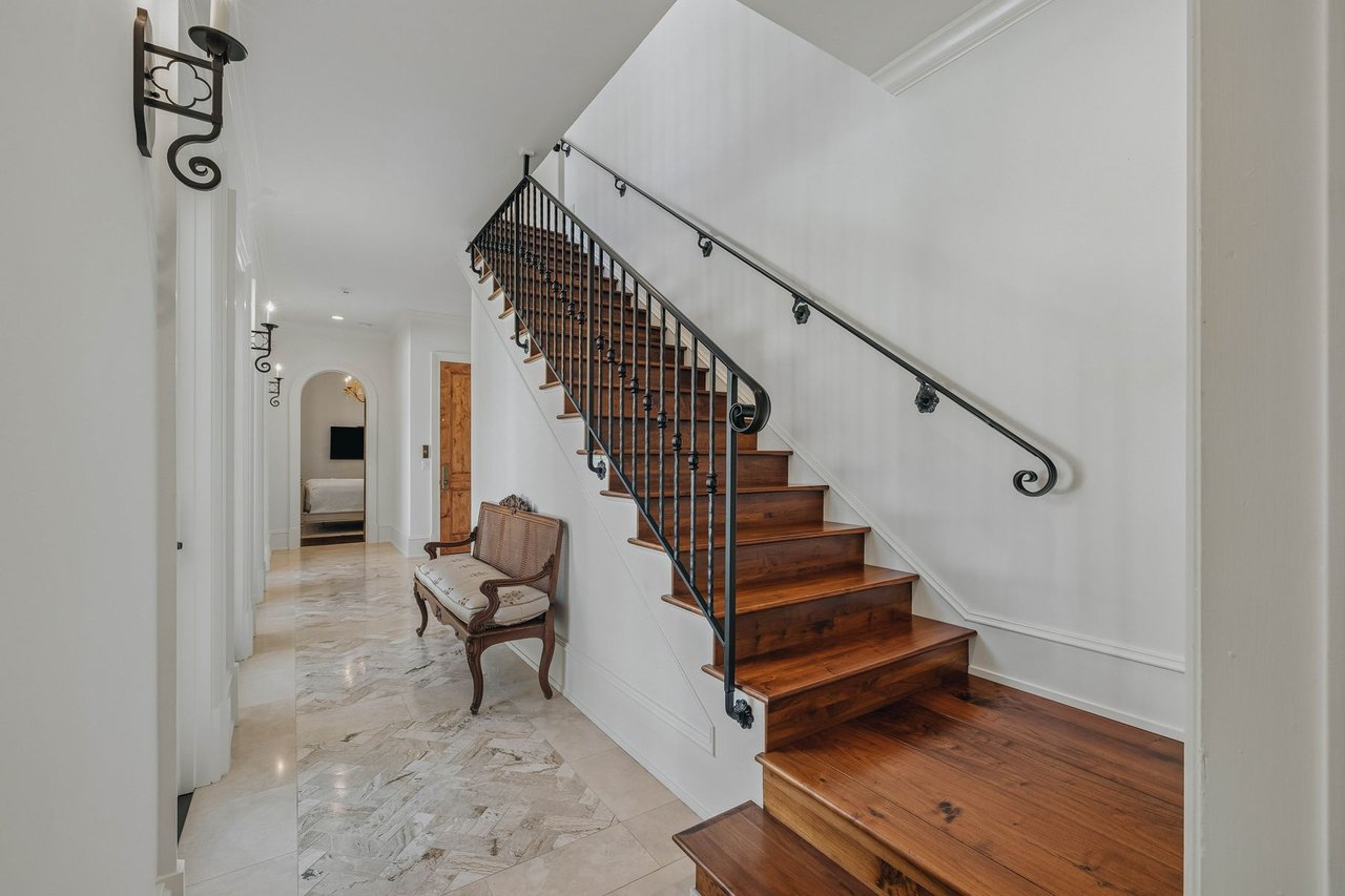 3610 Burnt Pine Lane