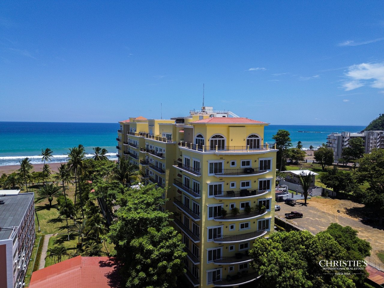 Acqua | Exclusive Oceanfront Living in Jacó