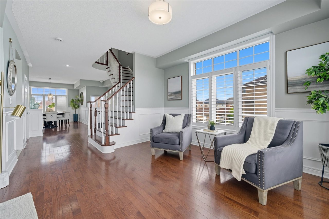 #23 - 20 Greensborough village Circ