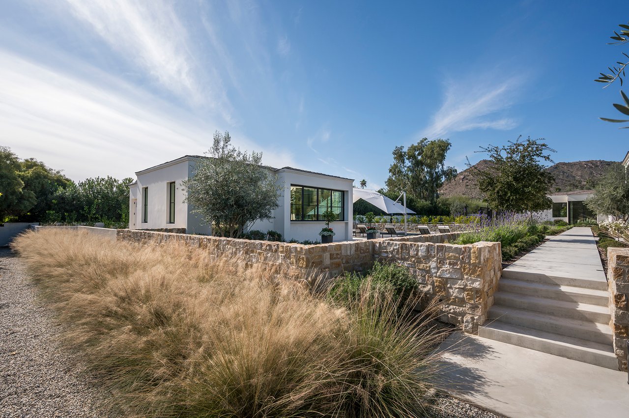 5029 E DESERT PARK Lane