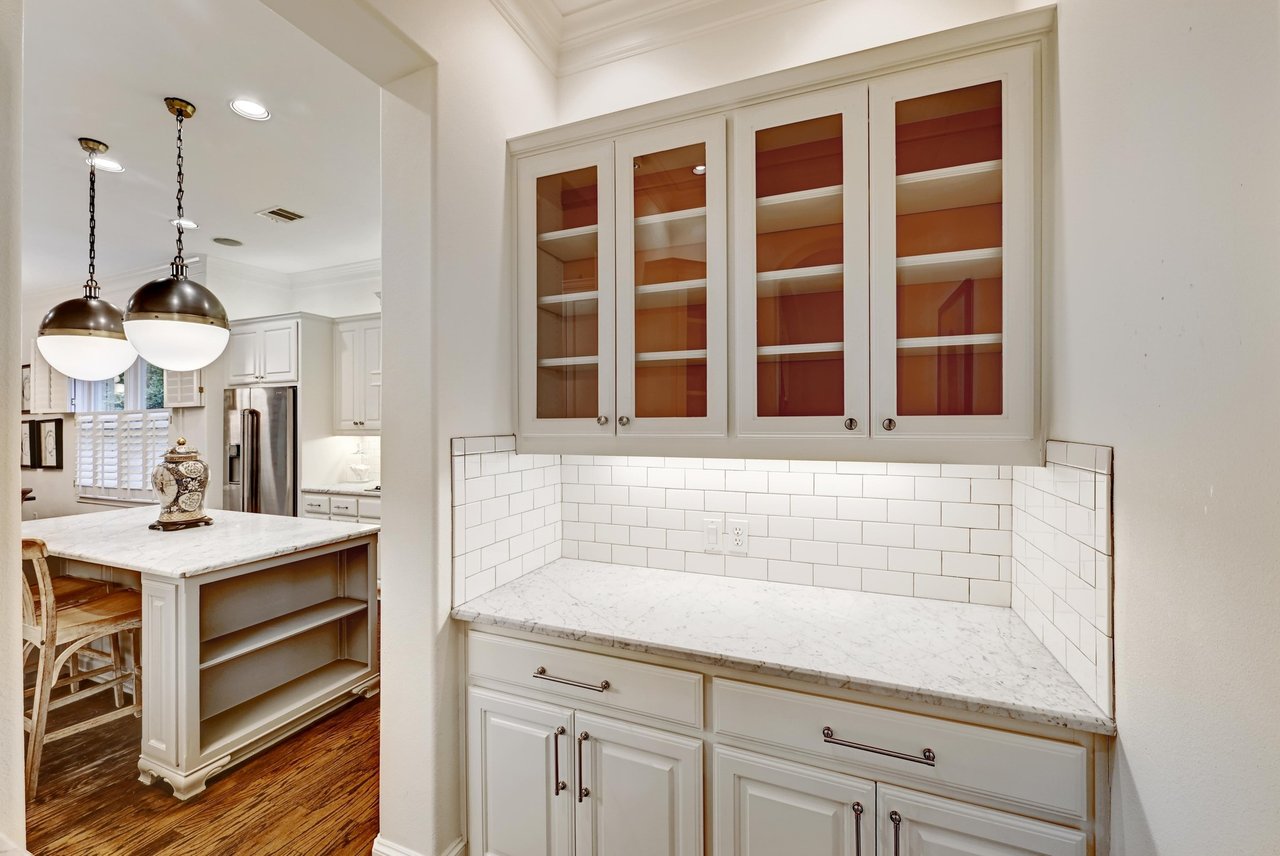 2100 Rue De St. Germaine