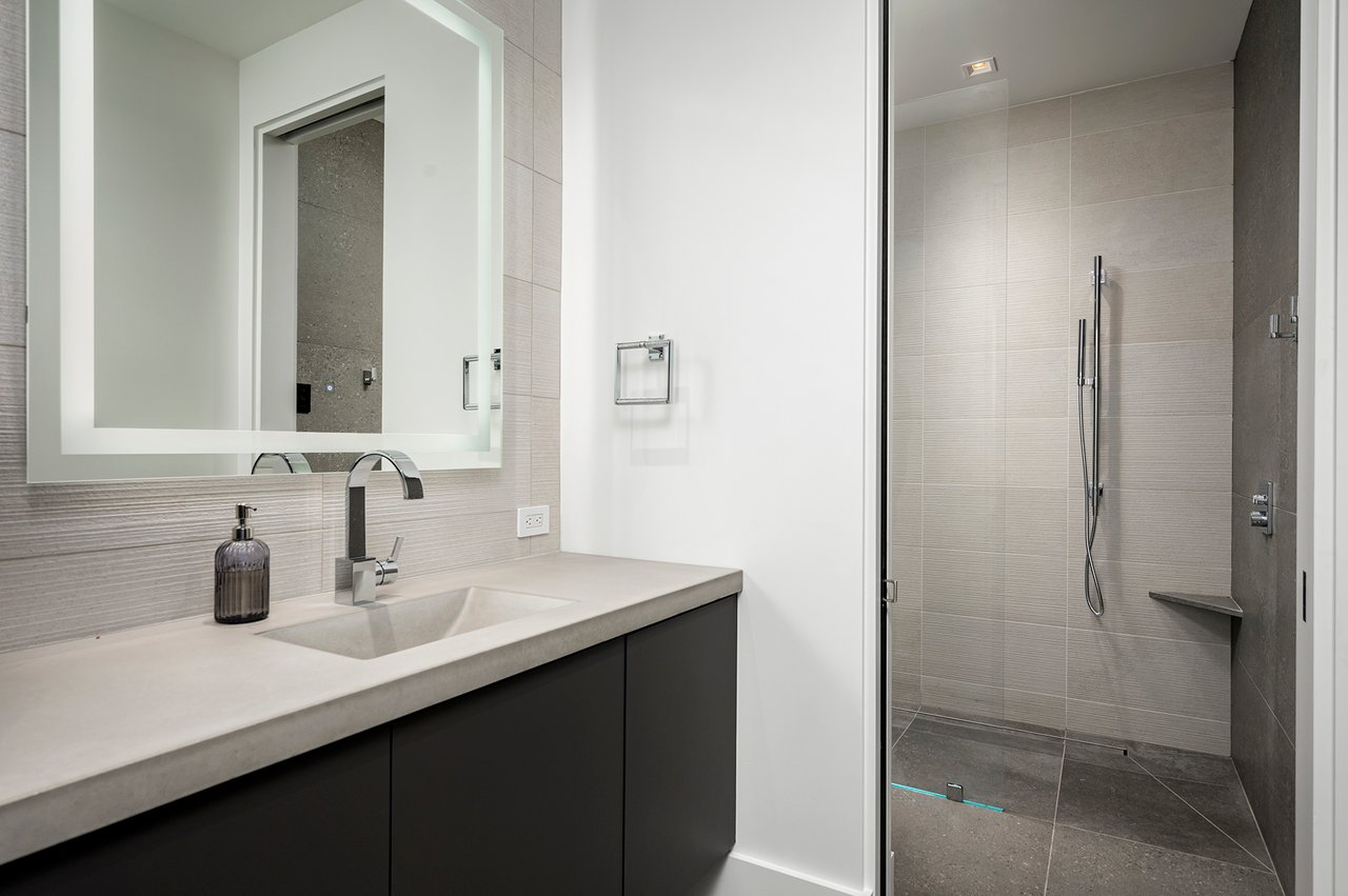 10784 E PINNACLE PEAK Road