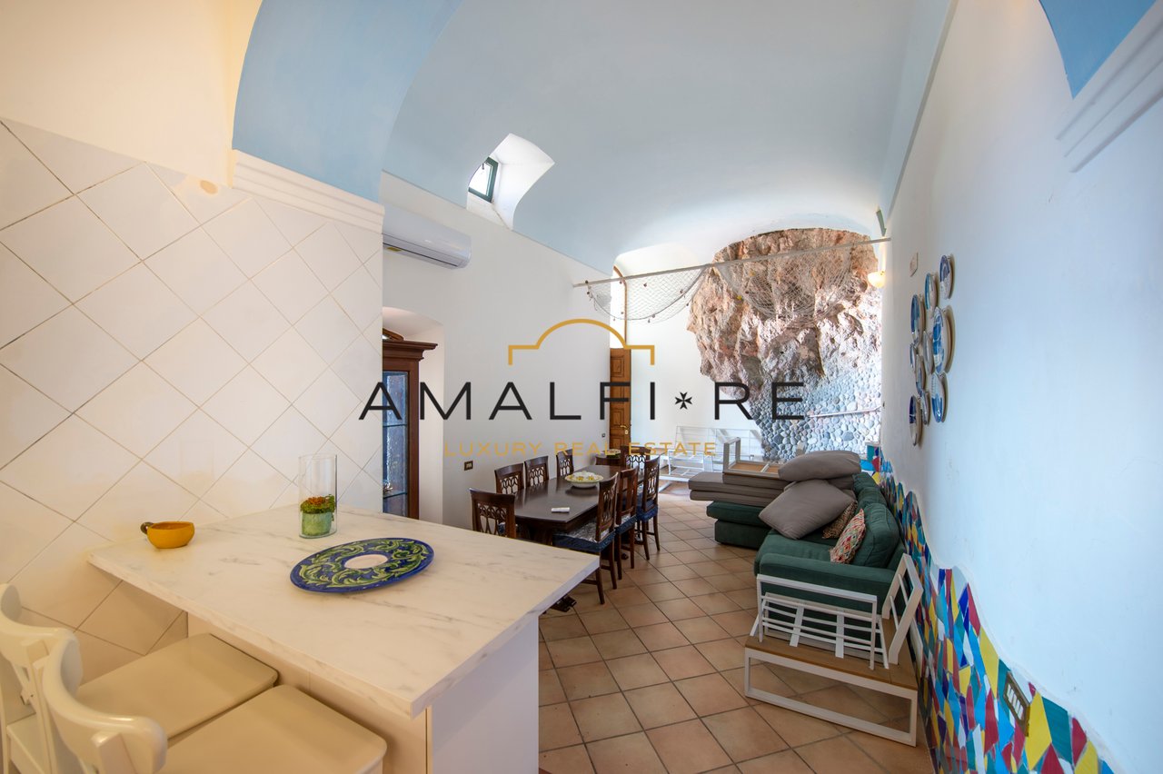 Seafront Villa With Pool in Conca Dei Marini