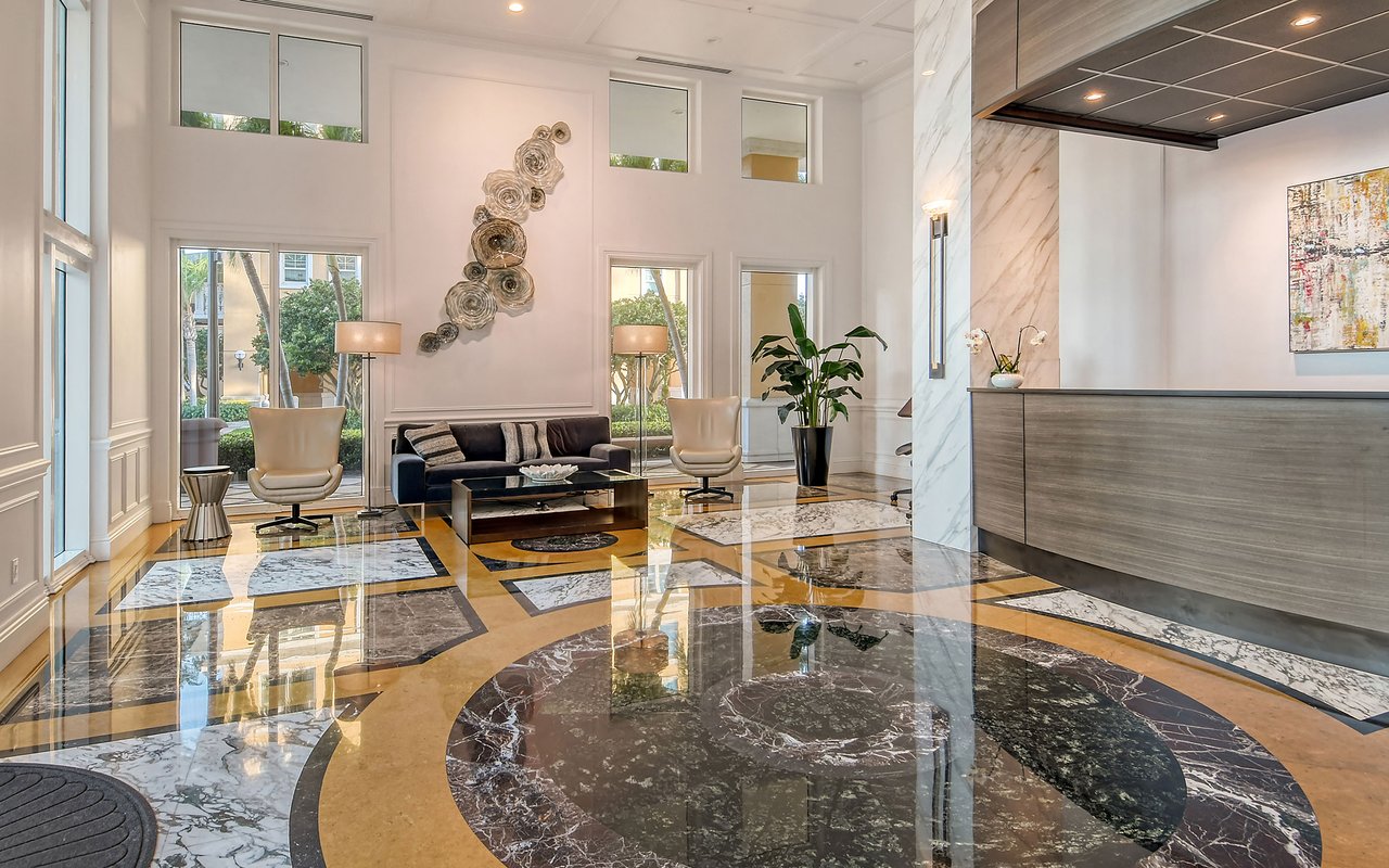 800 N. Tamiami Trail #312