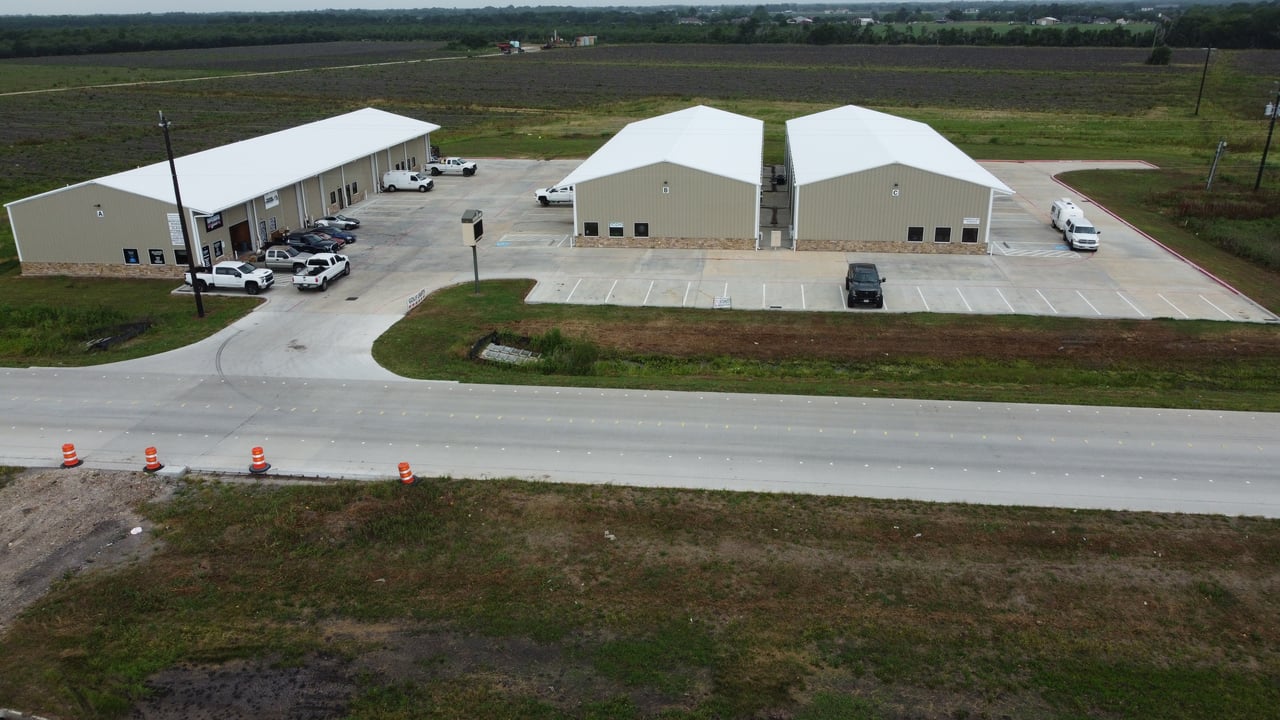 9210 TX 36 Business Park