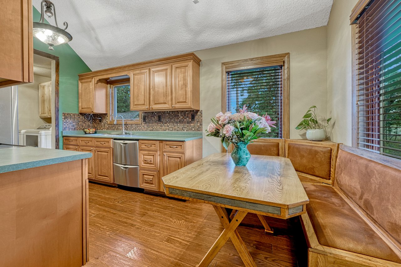 11125 Black Forest Road