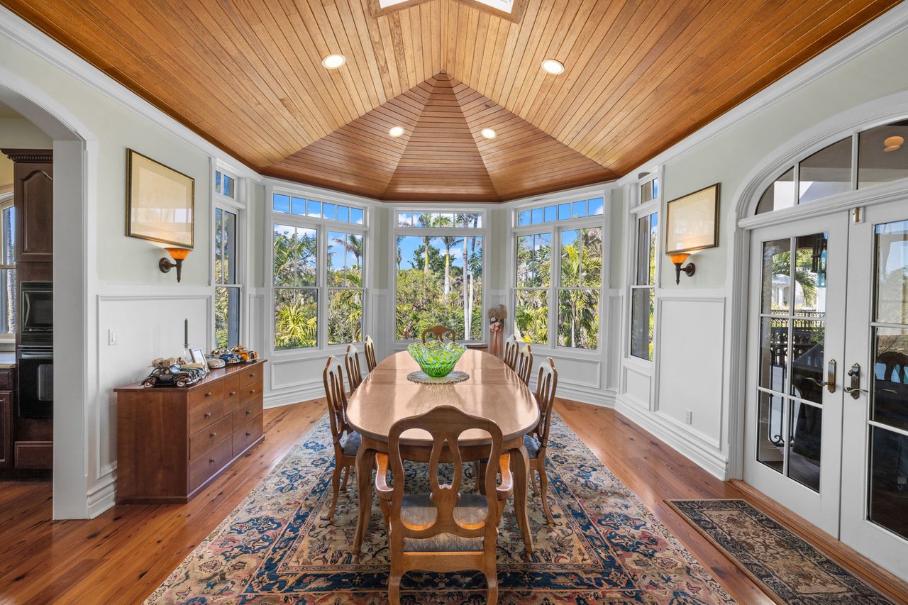 16475 Captiva Dr