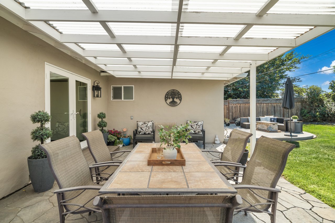 2546 Amethyst Drive