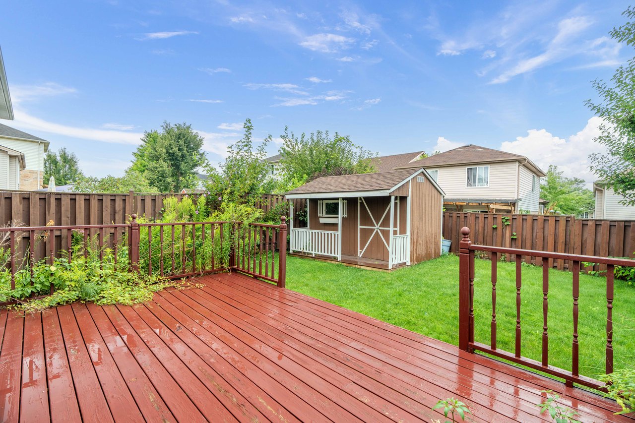 6 Bellrock Cres