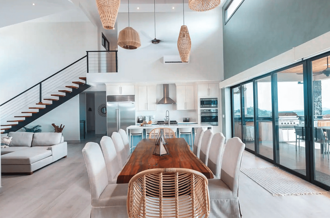 Casa Pacifica - Stunning 9-Bedroom Estate - 6BR Oceanview Home + 3BR Guest House - Mar Vista