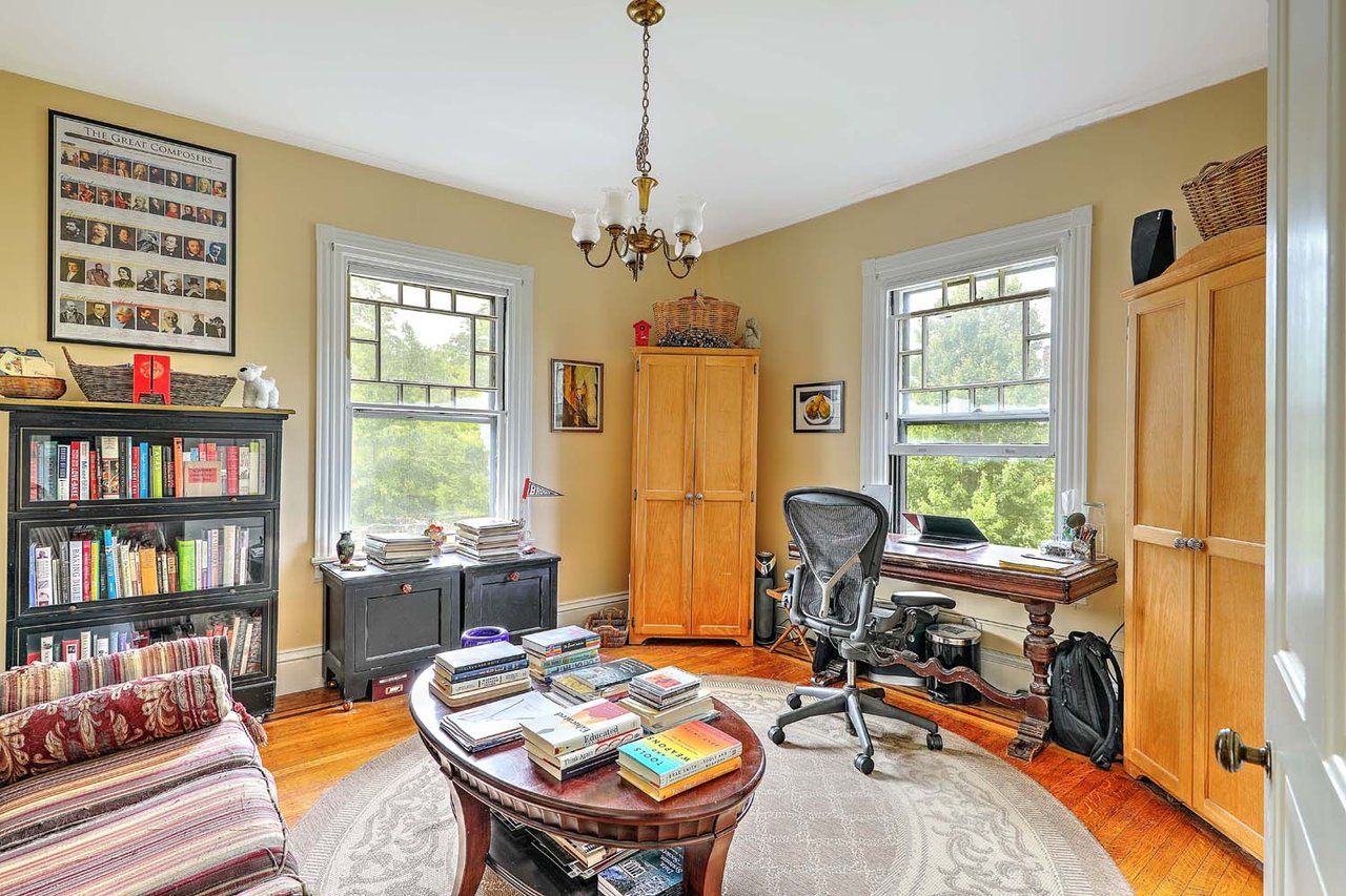 26 Diman Place