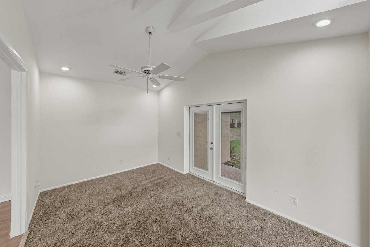 7601 Thunderhead Street