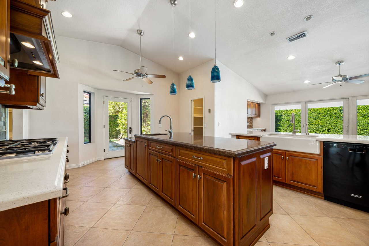1070 E Deepak Road