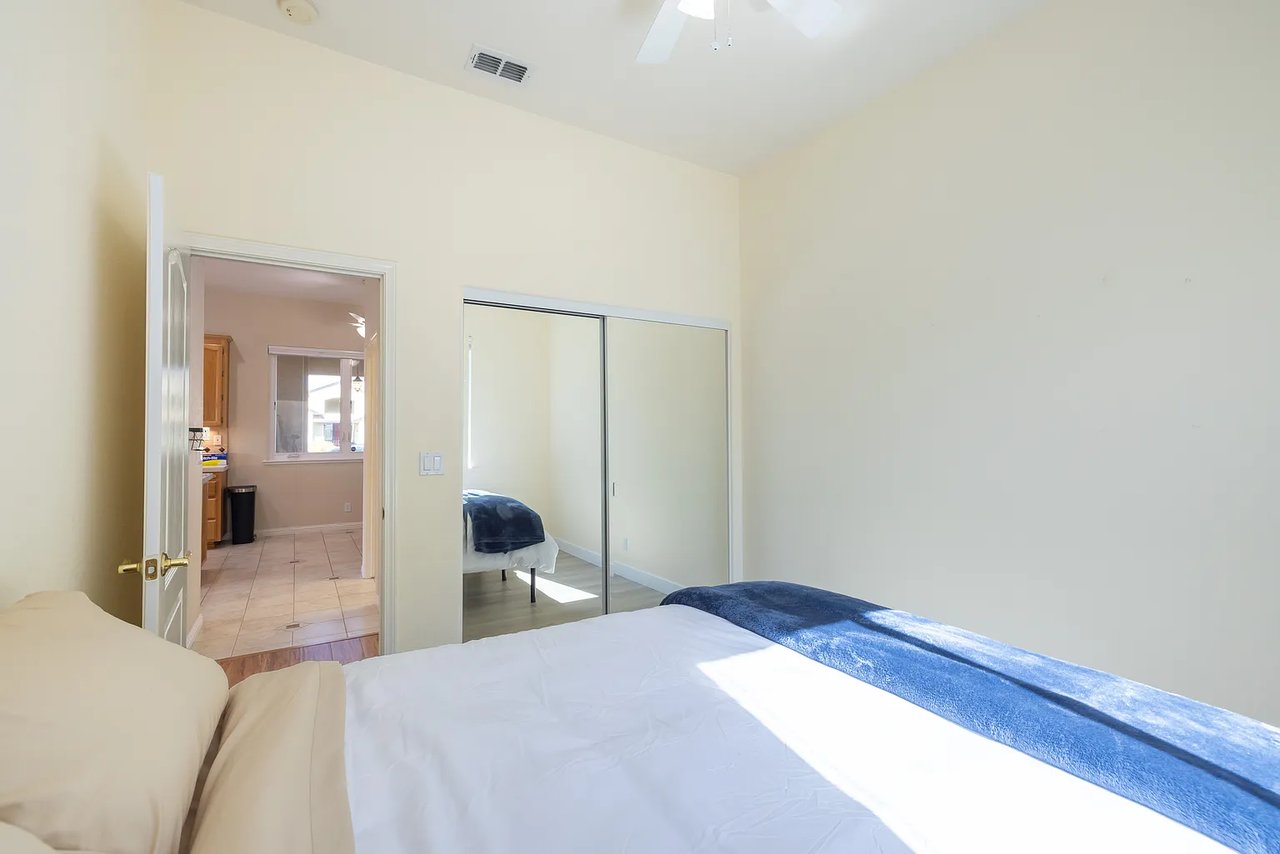2121 Mullen Ct