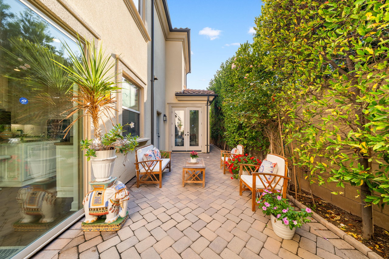 63 Acorn Gln, Irvine, CA 92620