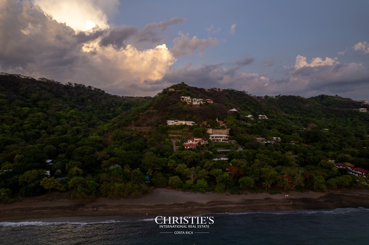 Glass House with Stunning Ocean Views and Award-Winning Design in Costa Rica, Guanacaste - Casa Holmes
