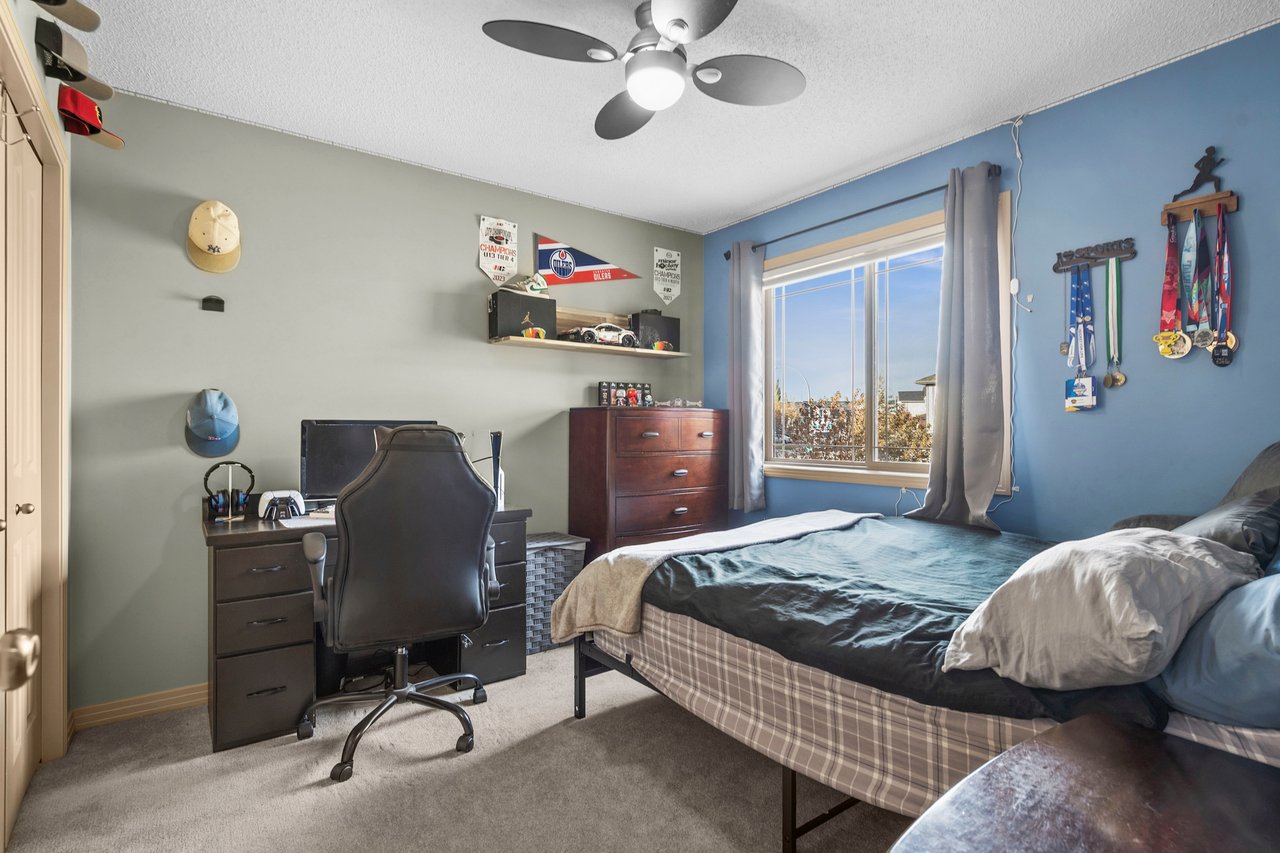 25 Tuscany Summit Terrace NW