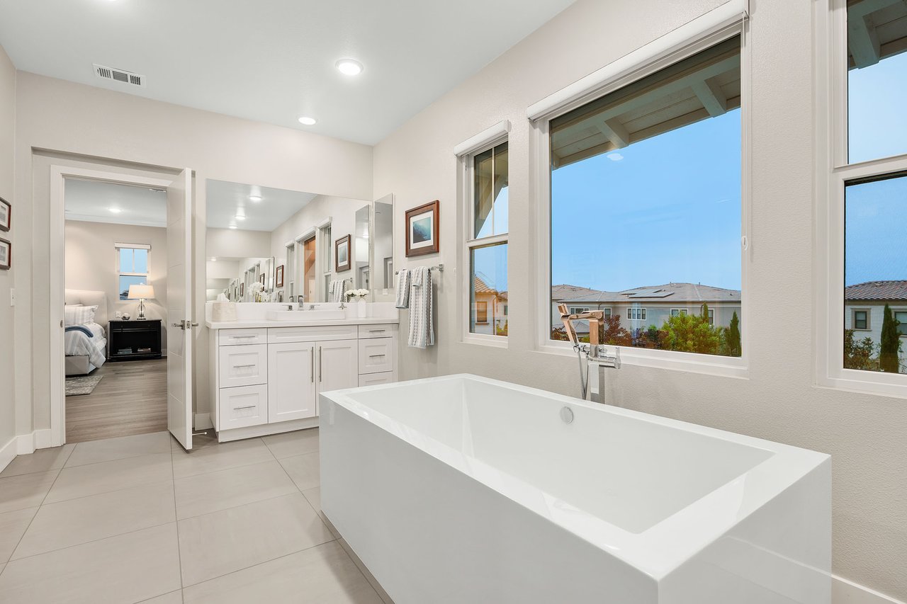 6190 Sagebrush Bend Way