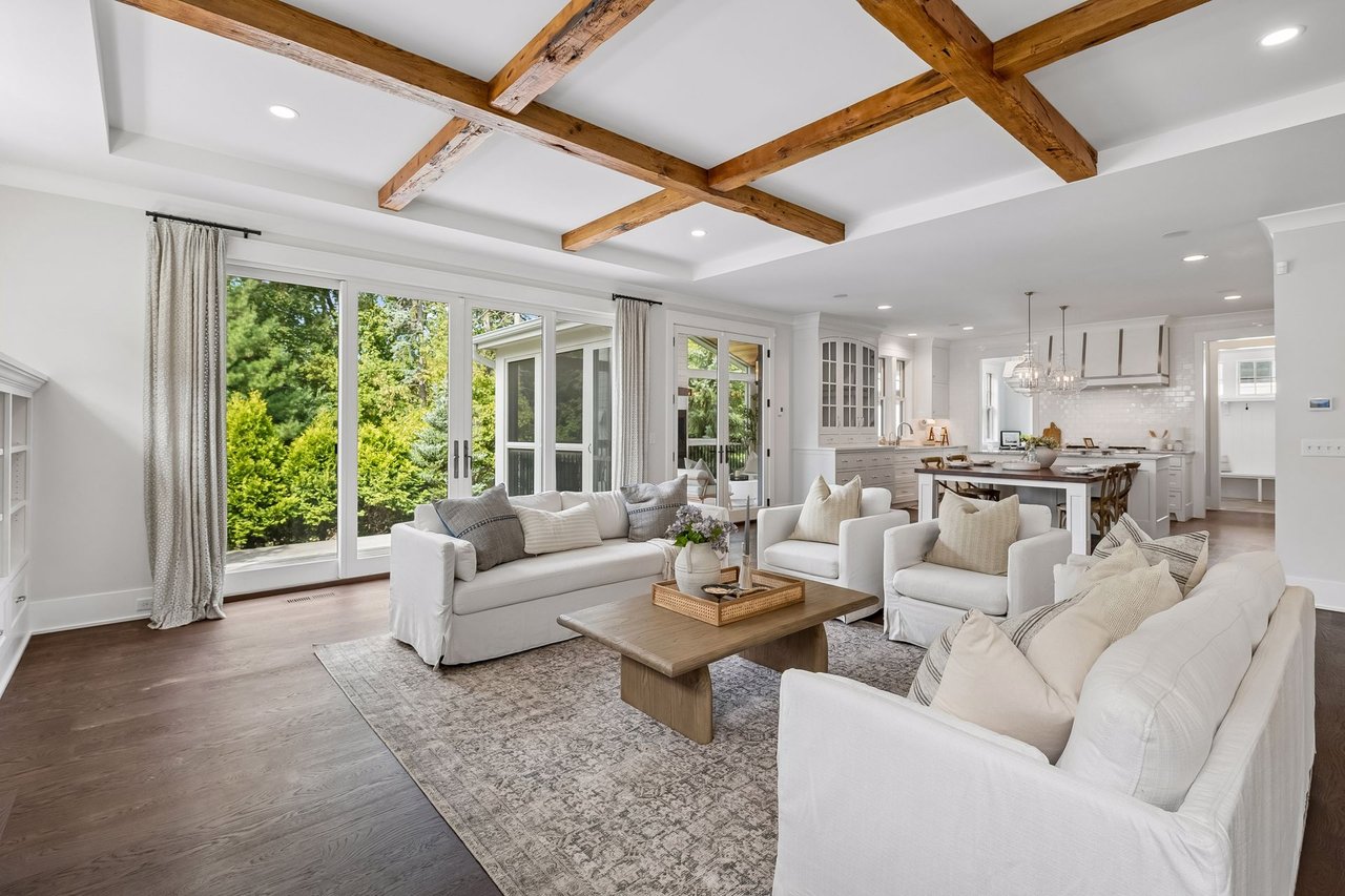 4240 Sidell Trail, Edina