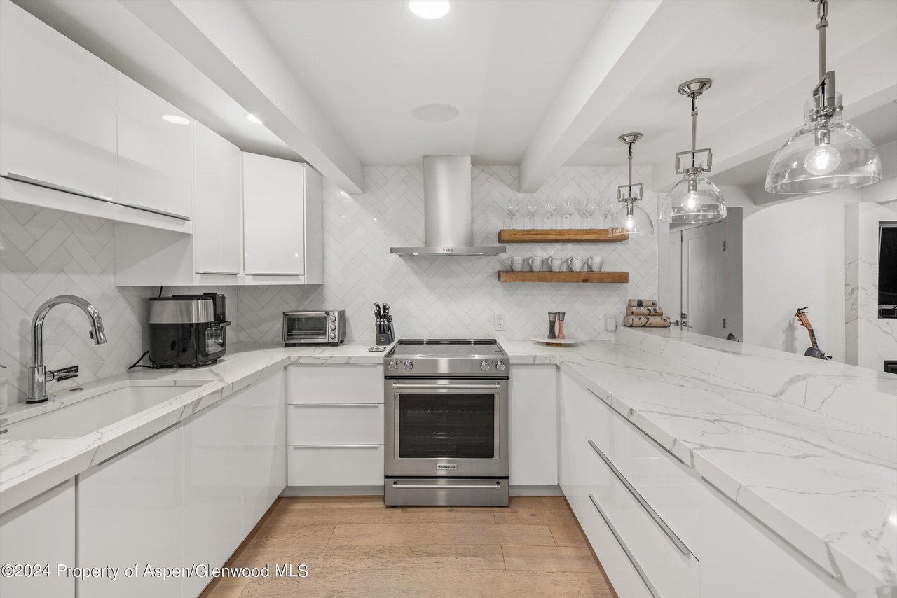 731 E Durant Ave, #2