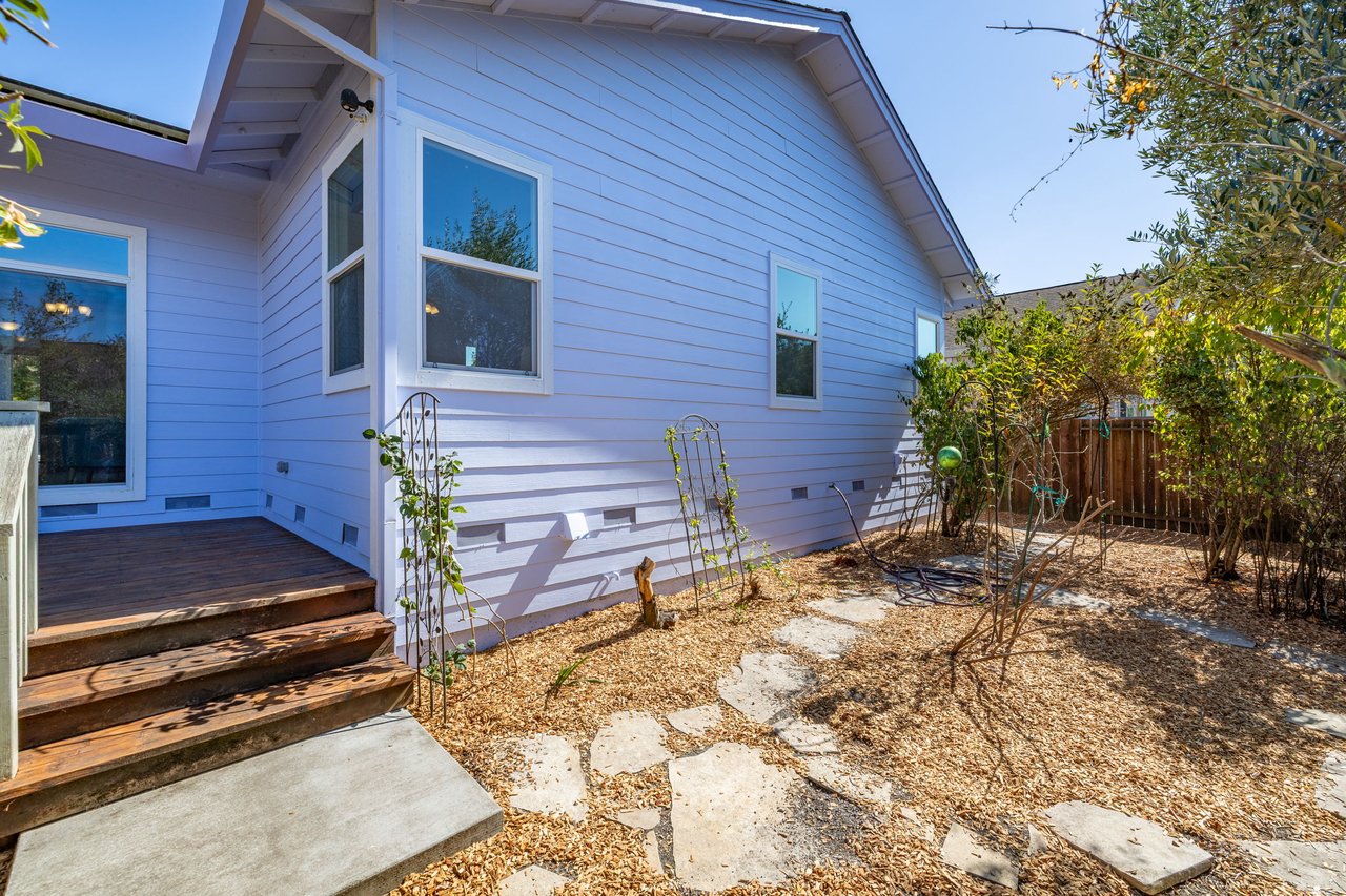 2451 Rudesill Ln.