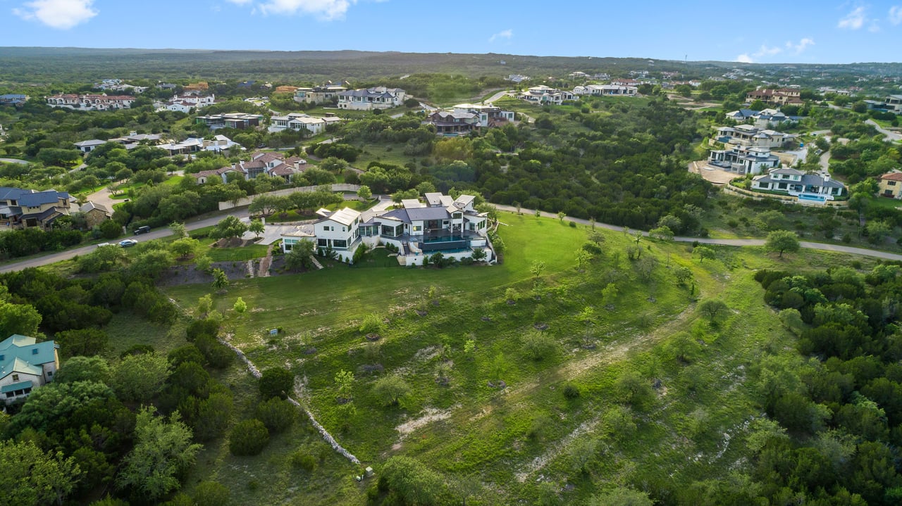 Spanish Oaks Estate
