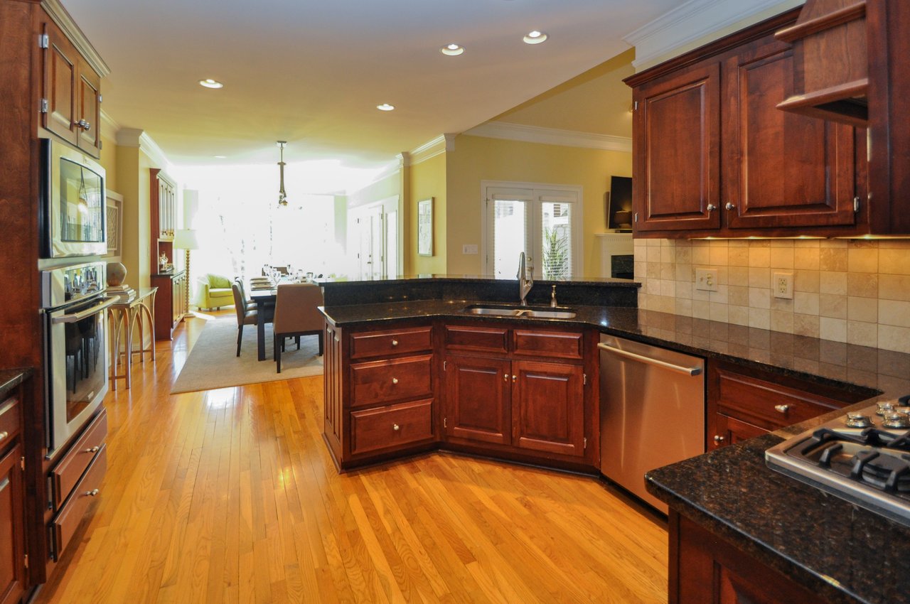 Just Reduced!! 1081 Nona Drive, Athens, Georgia