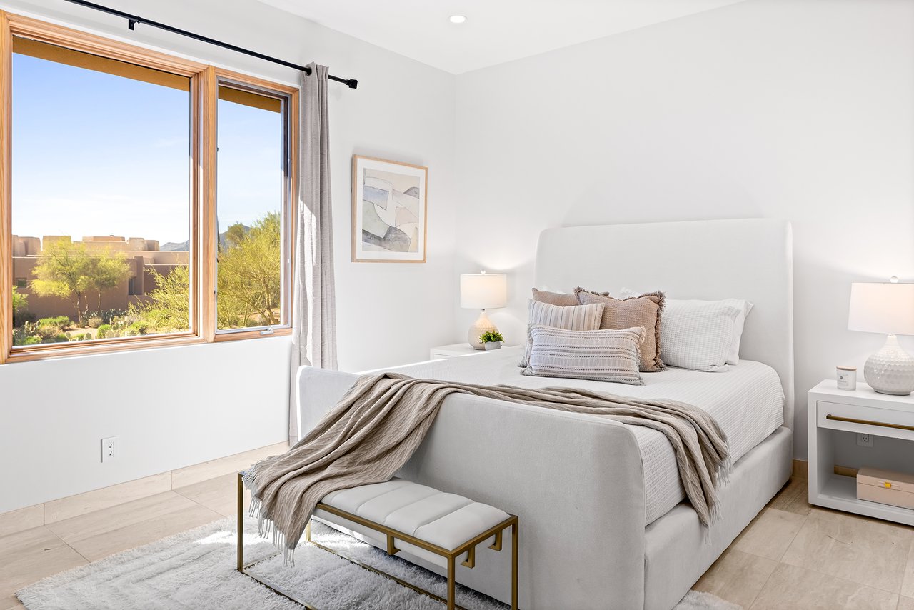 40041 N 111TH Place 44