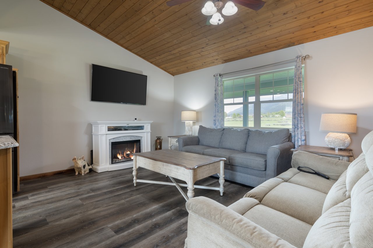 283 BUTTE Drive